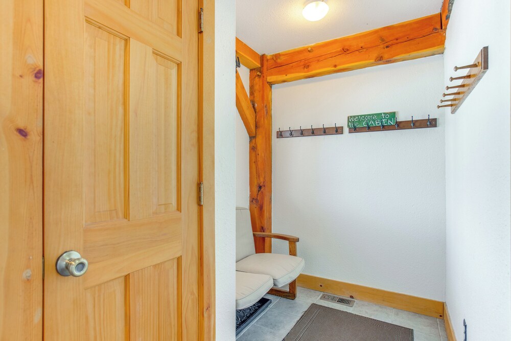 6 Mi to Winter Park Resort: Spacious Family Cabin