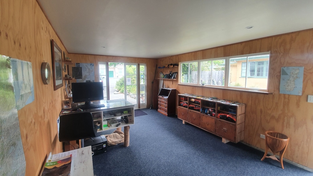 Off The Beaten Trail Accommodation & Bike Tours view 3