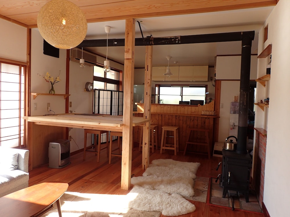 Guesthouse SORA - Hostel view 3
