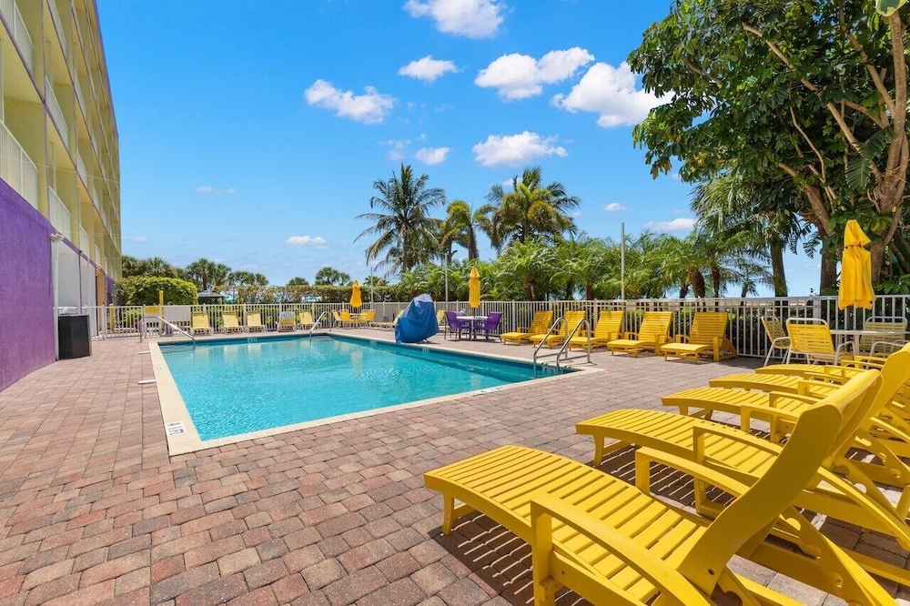 South Beach Condo Hotel
