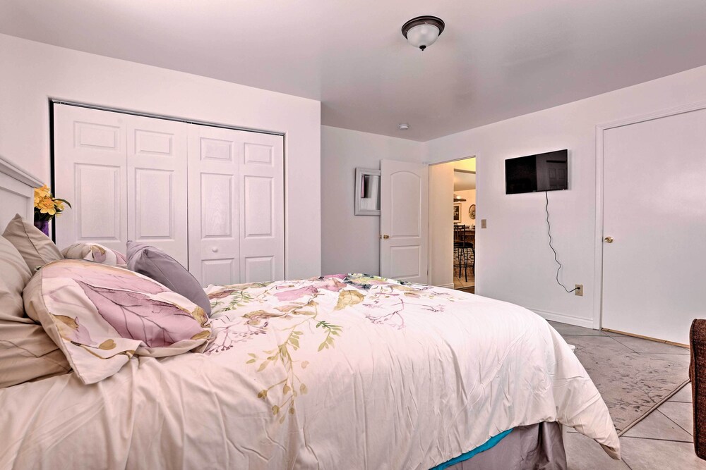 Juneau Vacations - Expansive Getaway  2 Miles to Mendenhall Glacier! - Property Image 30