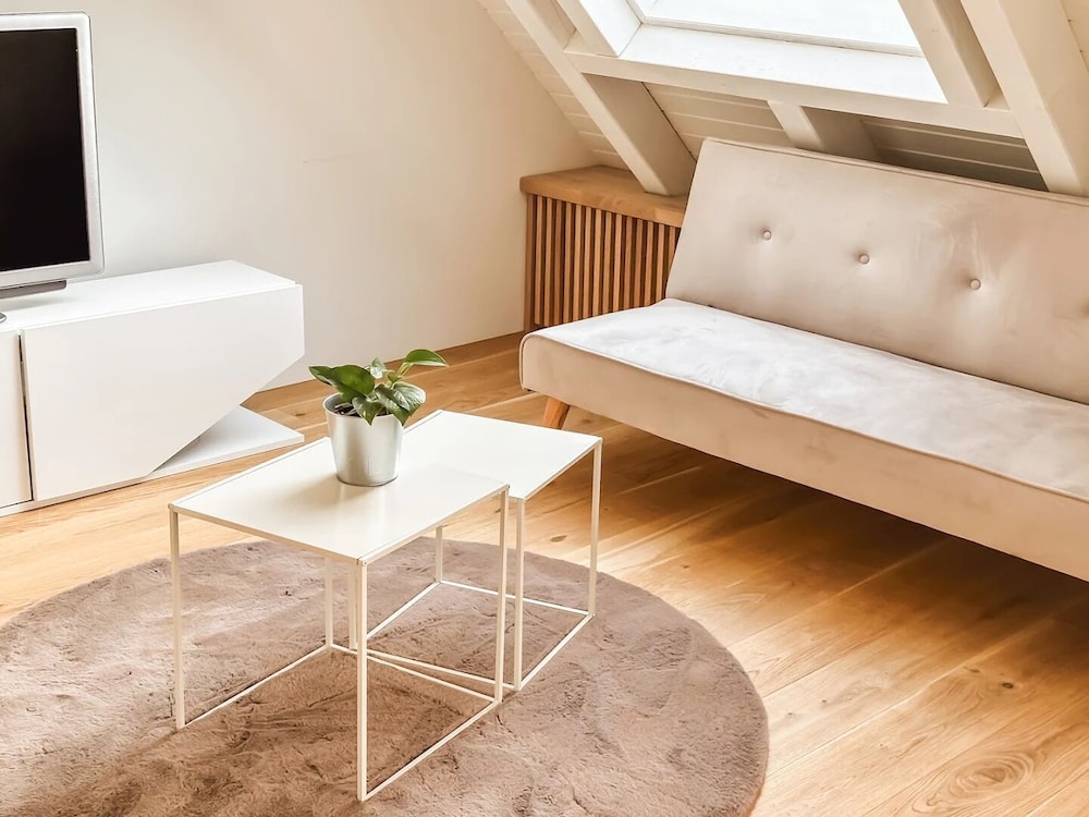 VK - Zürich Airport - Luxury - Homestay