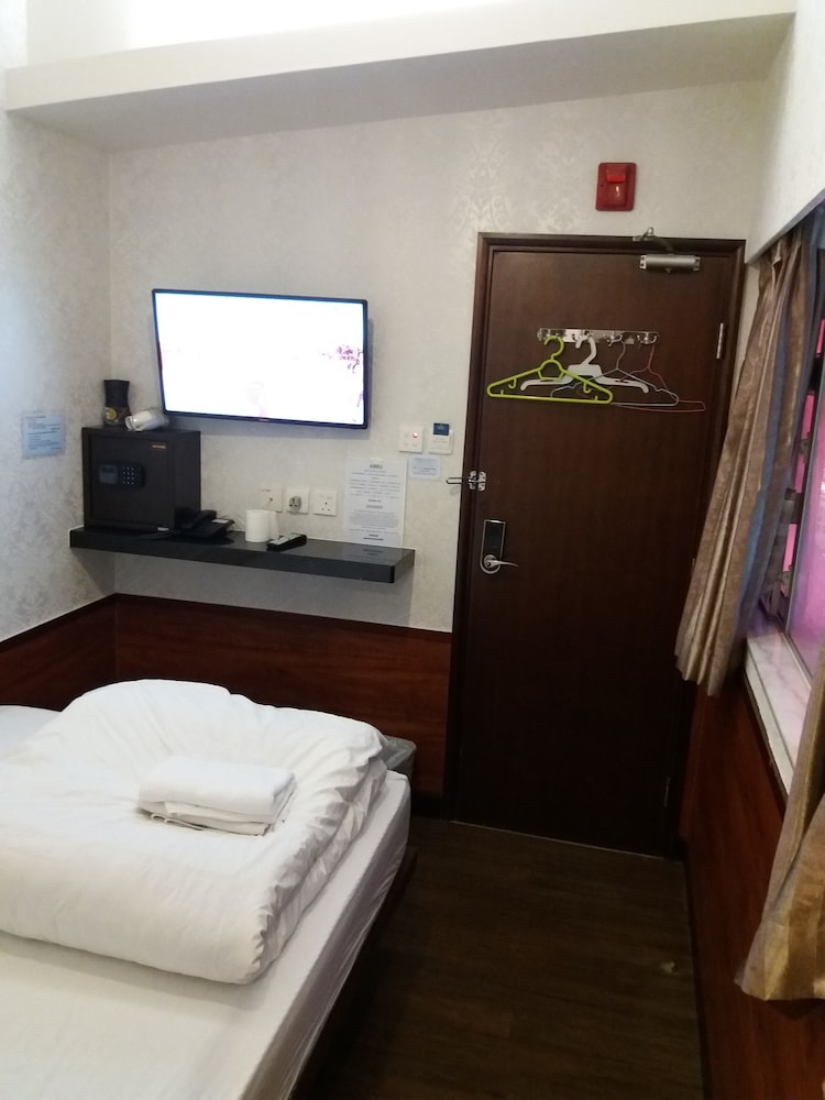 Rai Lei Hostel