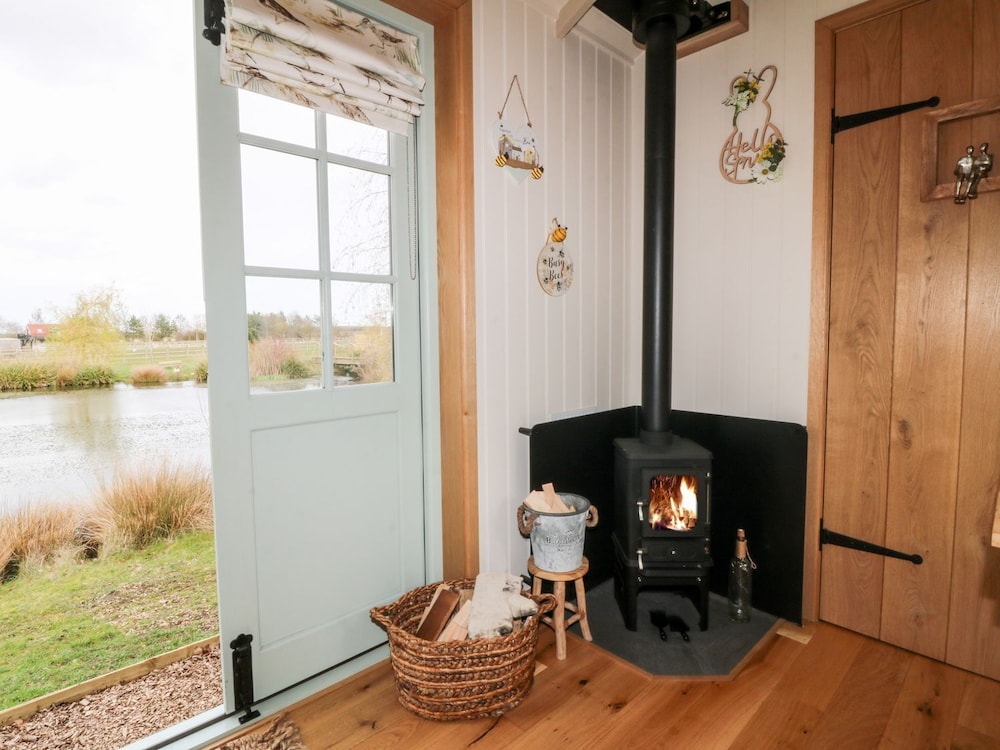 Herbie's Shepherds Hut at Shepherds Lodge
