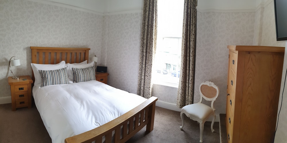 Strathmore Guesthouse - Adults Only view 3