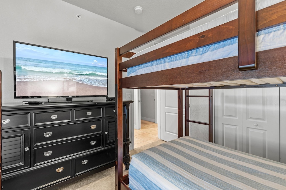 Oceanwalk 18-301