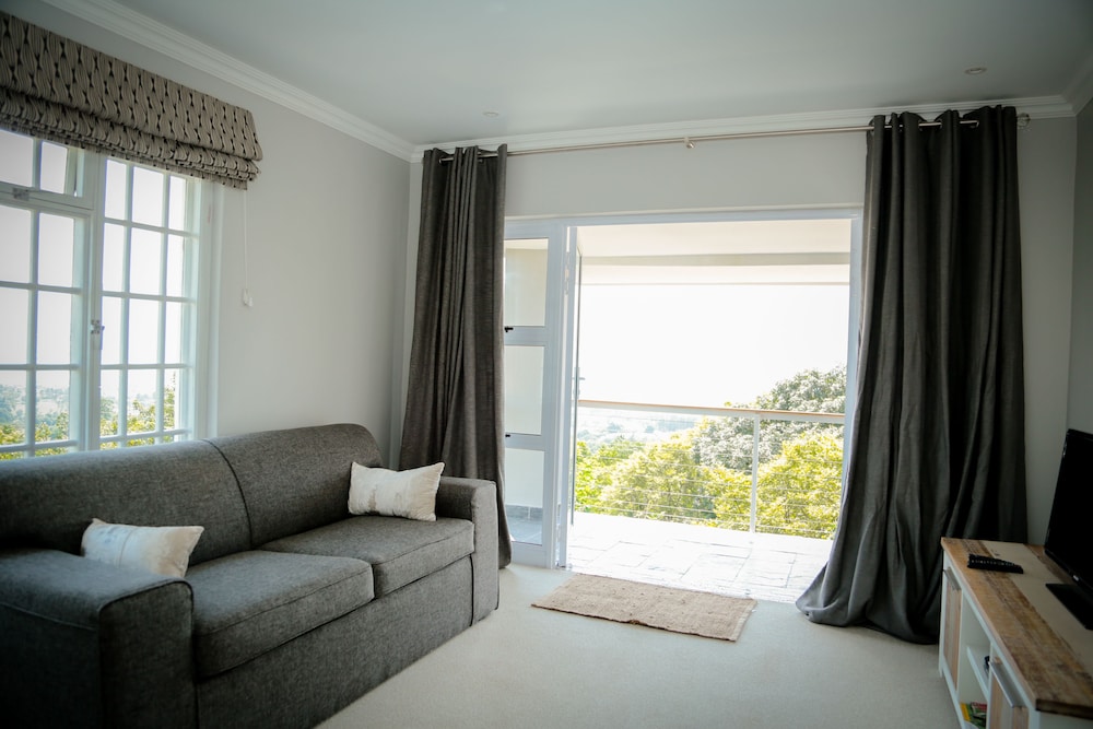 Mogi Boutique Hotel