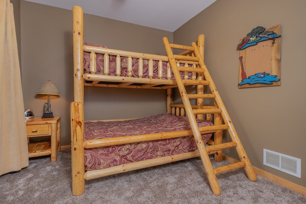 Wispy Business - Property Image 24