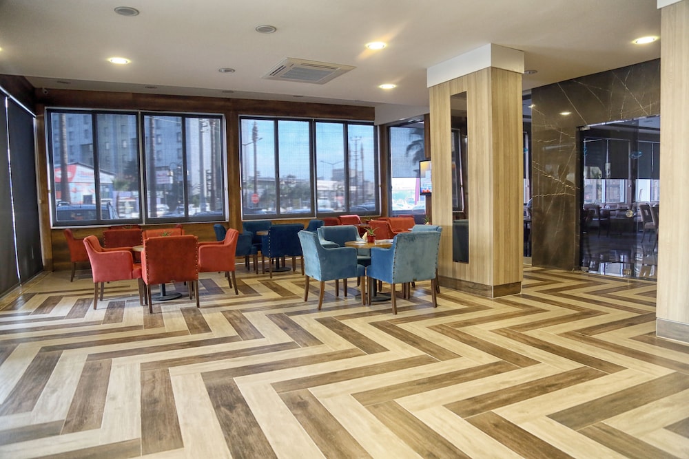 Ramada by Wyndham Mersin - Image 25
