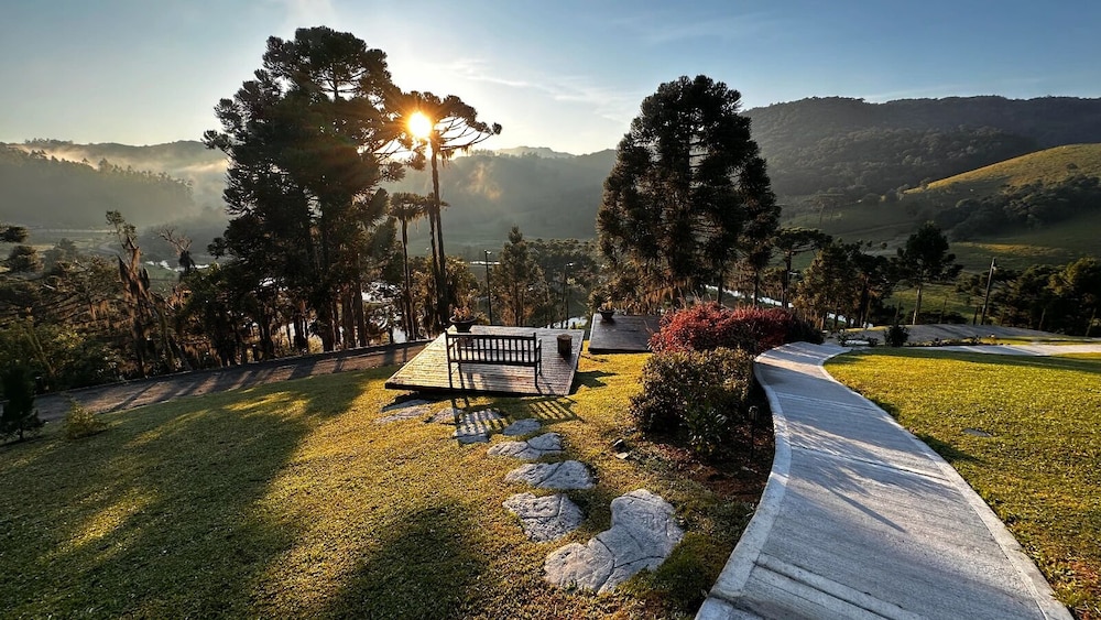 Euro Eco Lodges - Cabanas Românticas