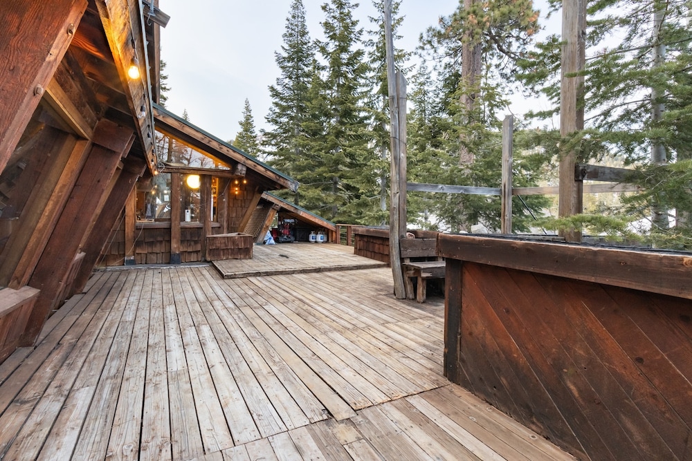 Mt. Jola by Avantstay A 5-minute Walk Away to Palisades and Lifts view 4