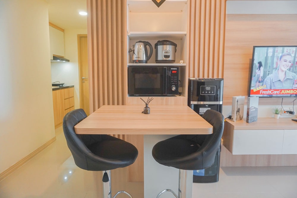Modern 3Br Apartment At Meikarta