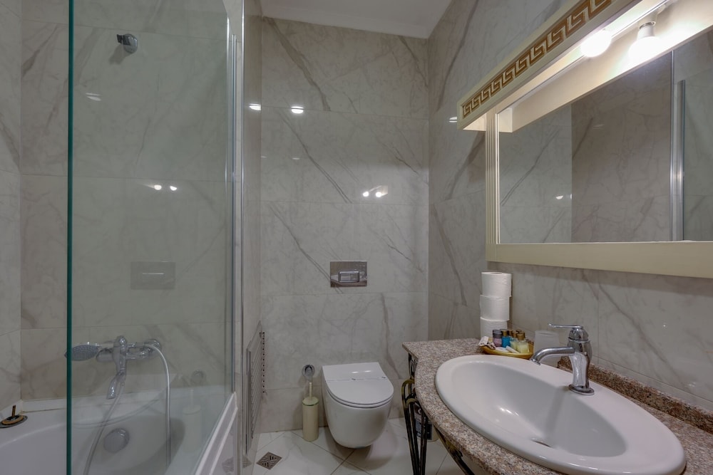 Güre Saruhan Termal Hotel