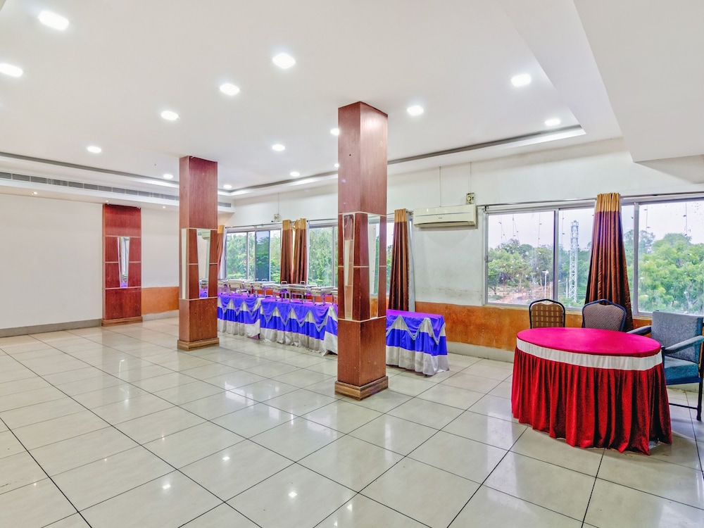 meeting & event spaces