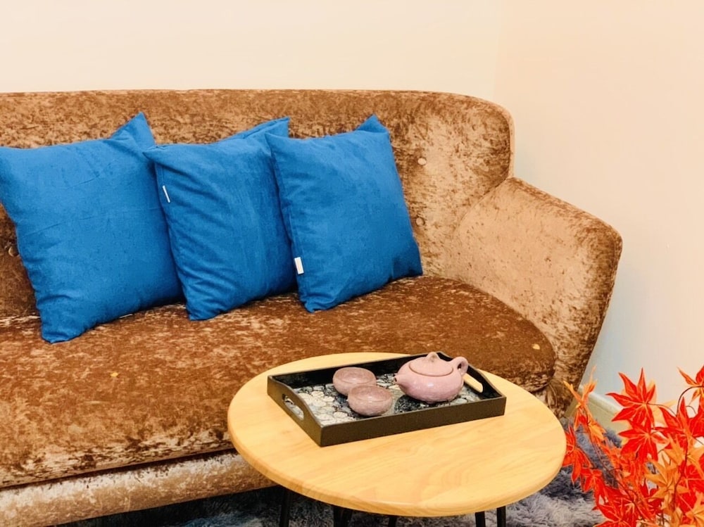 Lumos Home