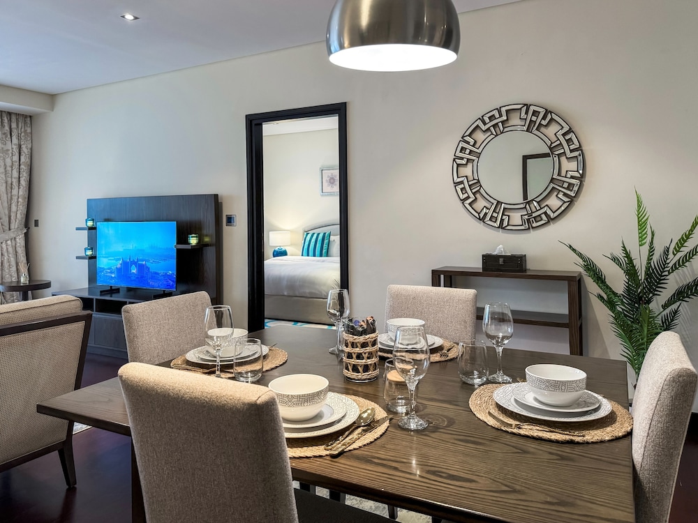 Resort Apartments - Royal Amwaj North