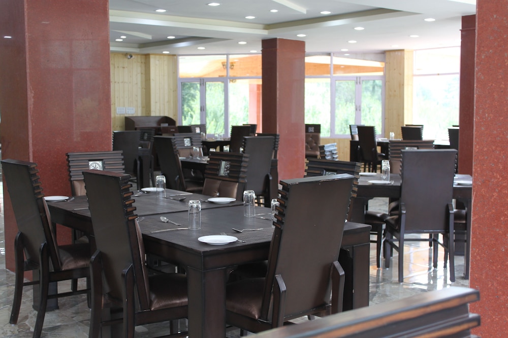 Snow Touch Resort (Shri Nath Group)