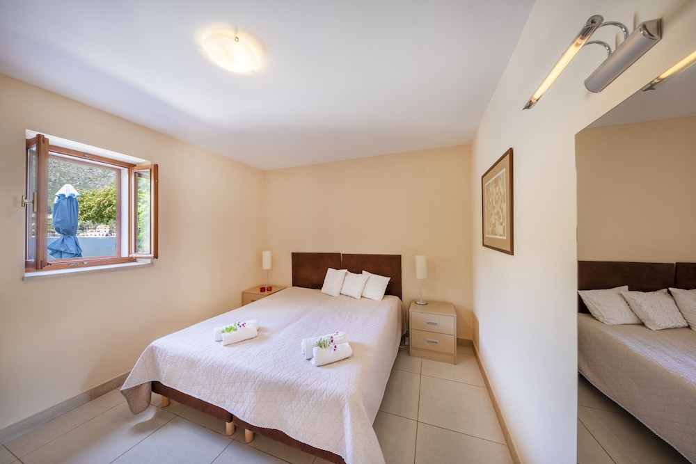 Apartment Vala