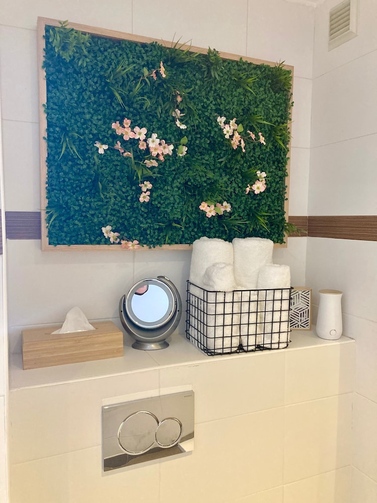 Cannes City B&B