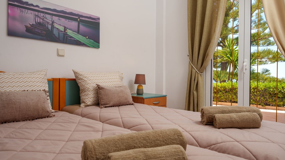 FnK Apartments photo 3