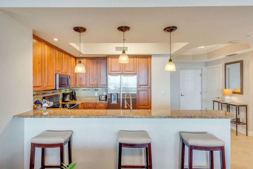 Sunset-view Resort Condo on Perdido Key