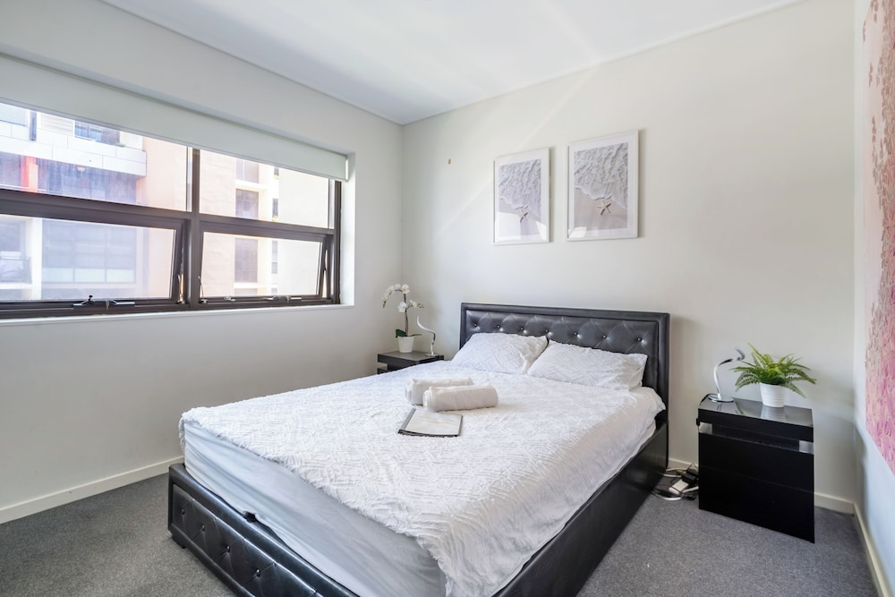 Private 2 Levels Darling Harbour ICC
