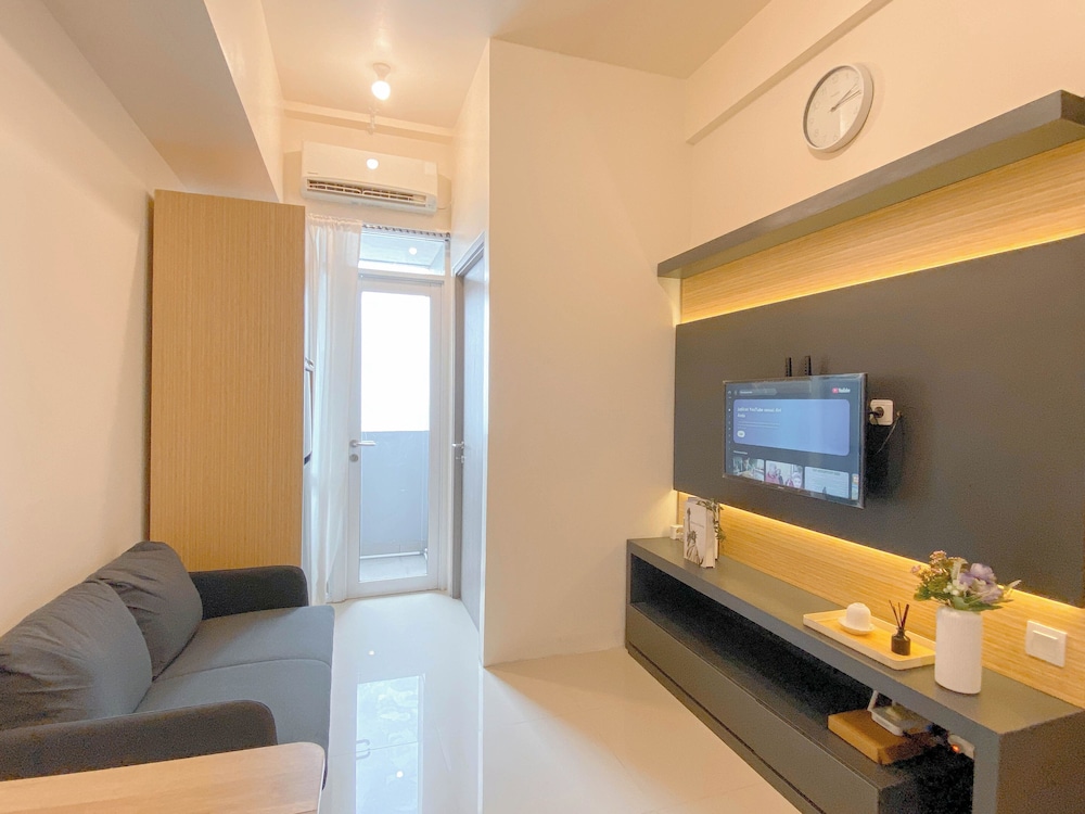 Woodlight 2Br At Vasanta Innopark Apartment