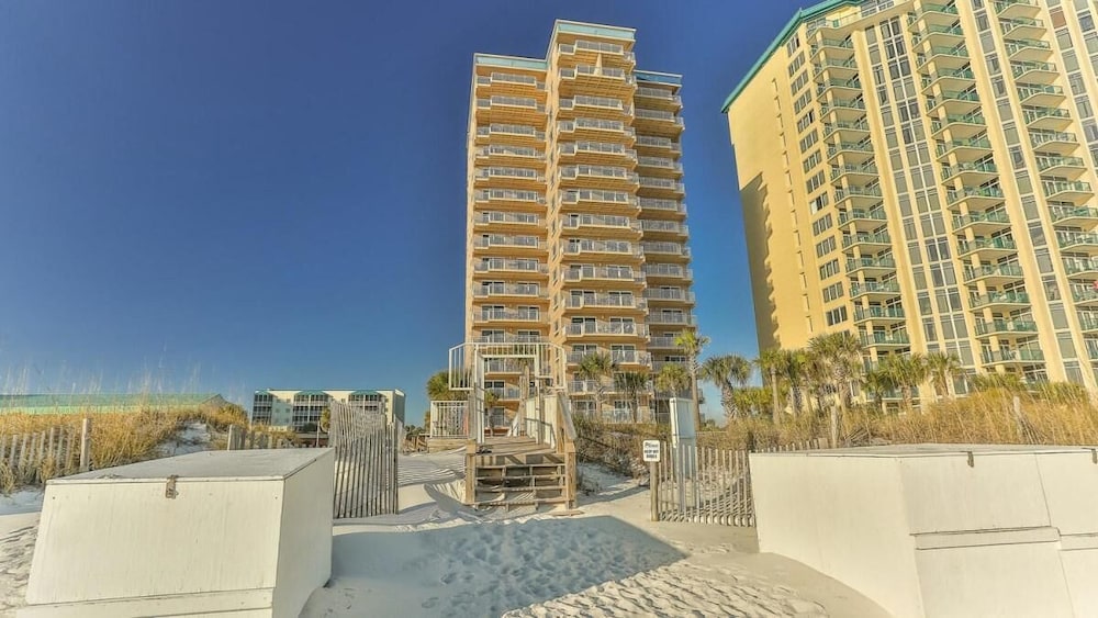 Destin Towers 143 view 4