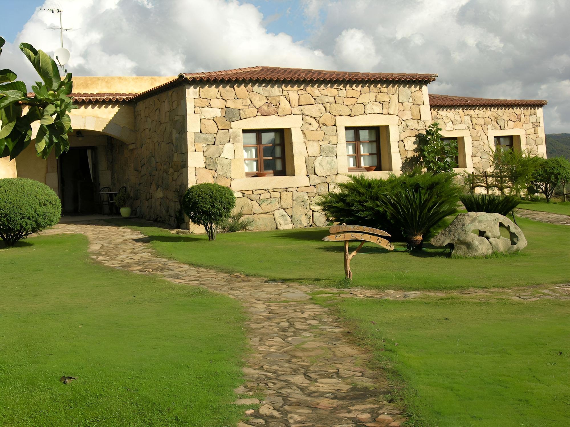 Hotel Funtana Abbas