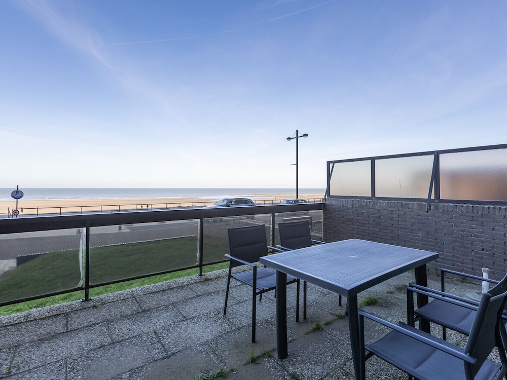 Attractive Studio With a Sea-view