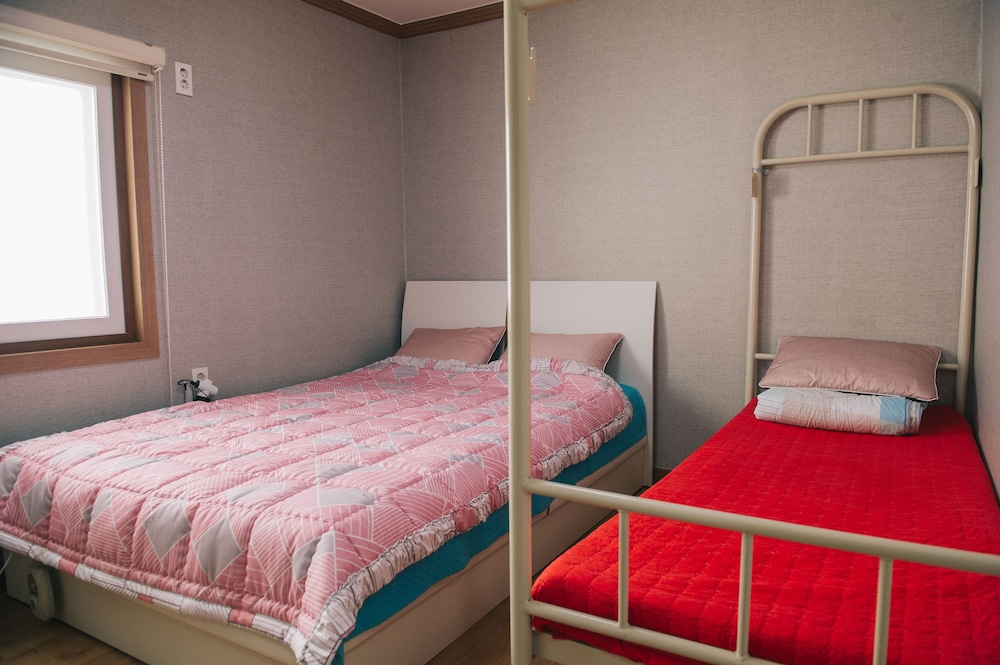 We Guest House - Hostel