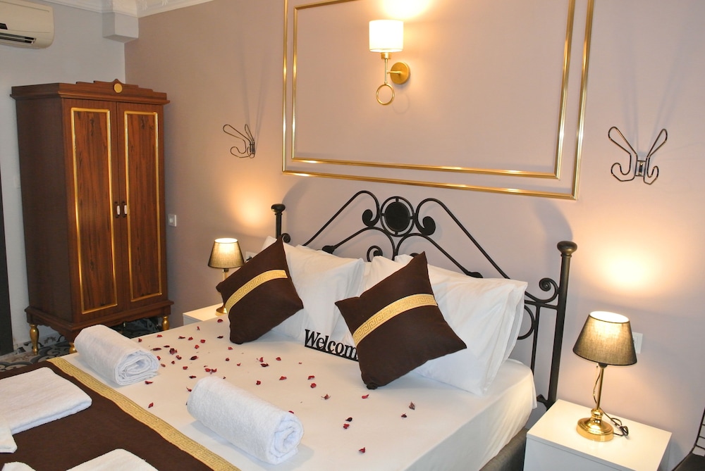 Emirhan Inn Apartment & Suites - Image 40