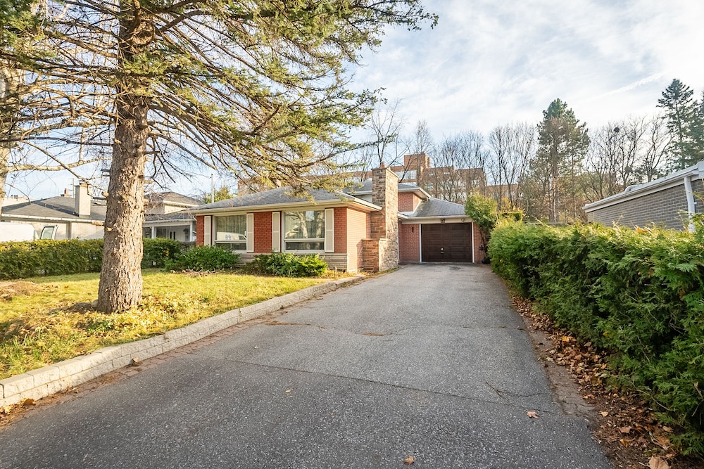 GLOBALSTAY Cozy 4 Bedroom House