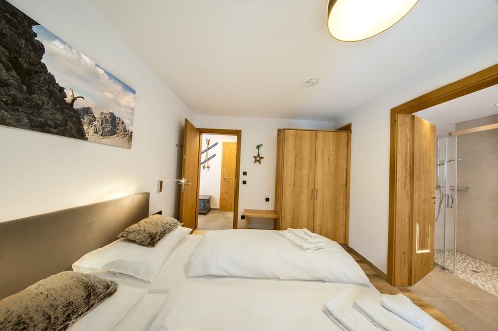 Welcoming Chalet Near Wildkogel Ski Arena