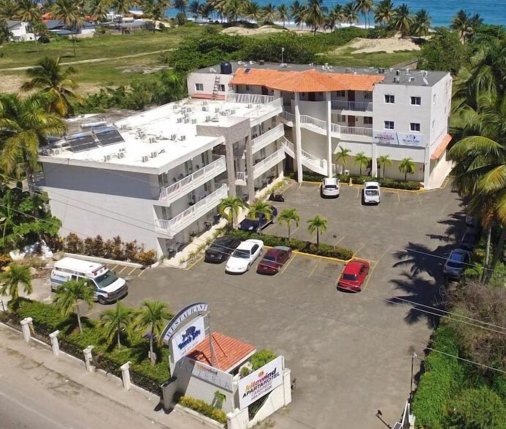 Hotel Kitewind Apartahotel Cabarete - Image 1