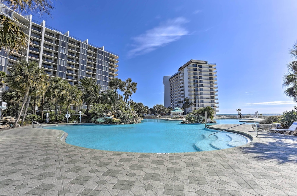 Luxury Panama City Beach Condo w/ Boat Slip!