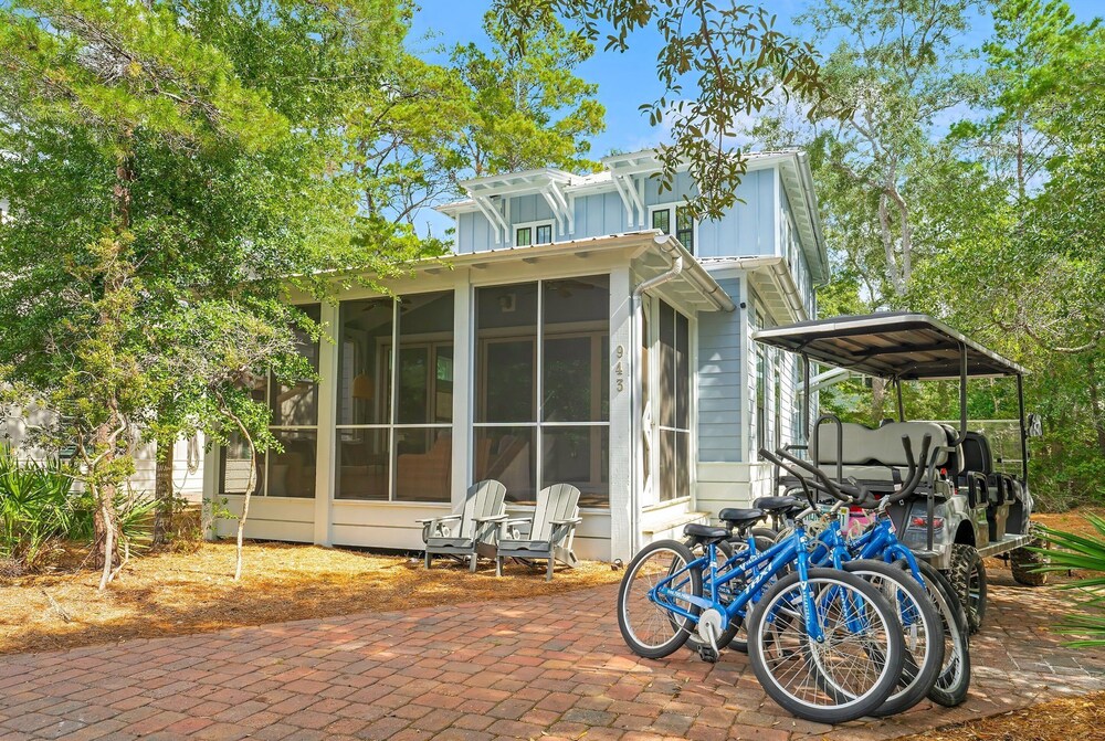 Magnolia Cottages by the Sea by Panhandle Getaways