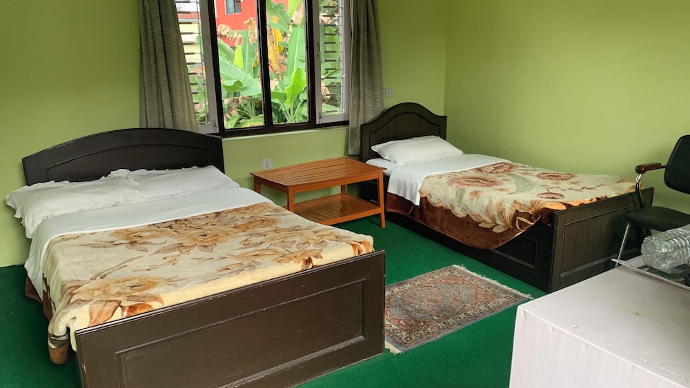 New Pokhara Lodge, Lakeside view 4