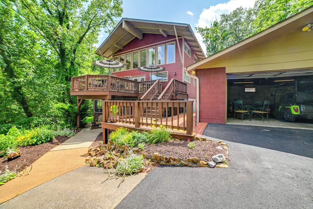 Kentucky Lake Retreat: A Memory-making Getaway