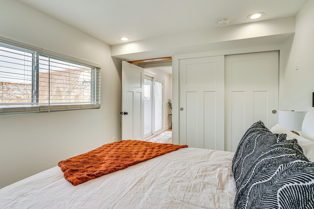 4 Mi to Downtown Ogden: Home w/ Pool Access!