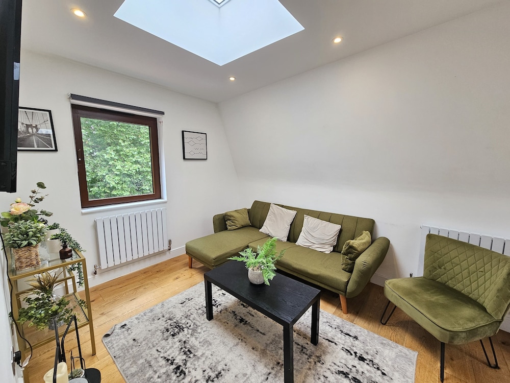2 Bed Apartment in Southwark