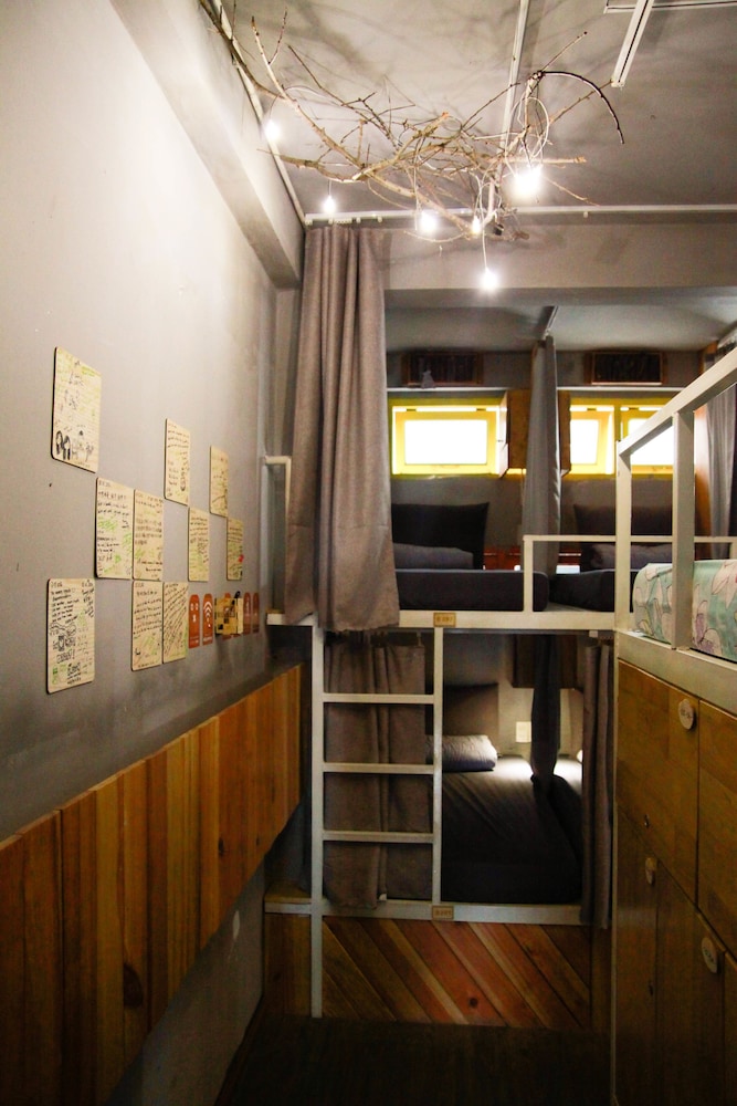 Gaia Hostel