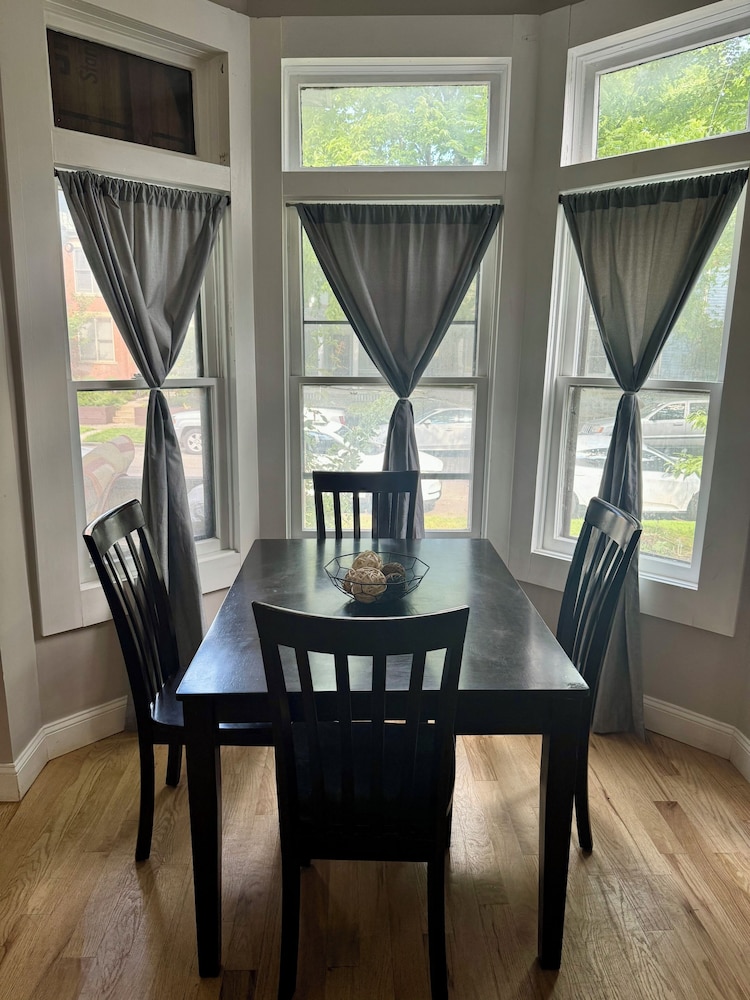 Jungle House Boutique Lofts – Downtown Columbus & Short North