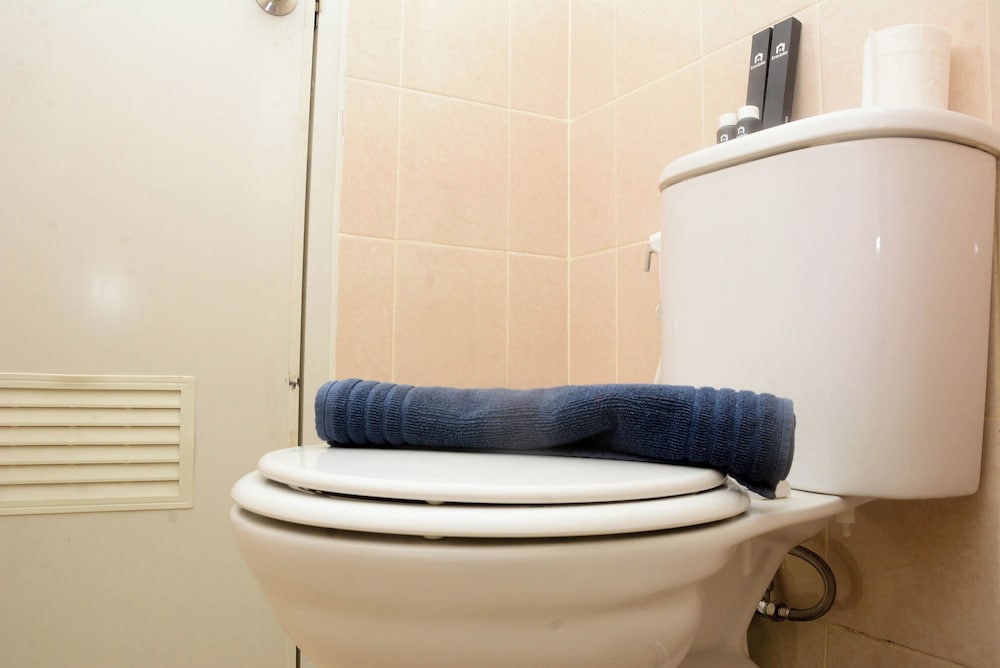 Comfort Studio Apartment for 4 Pax at Podomoro Golf View