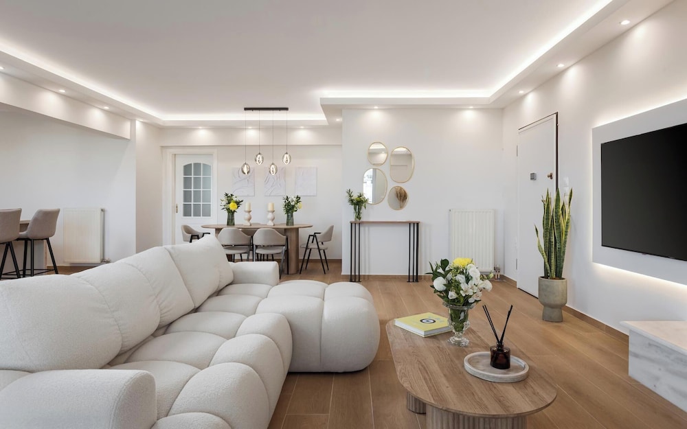 Majestique South Riviera Residence
