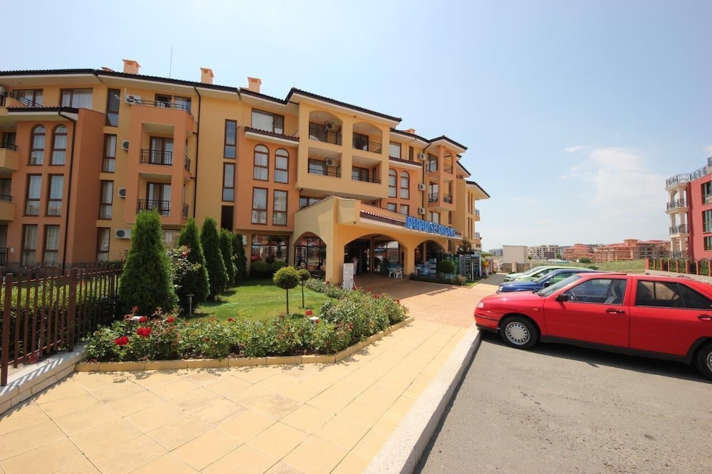 Menada Paradise Dreams Apartments
