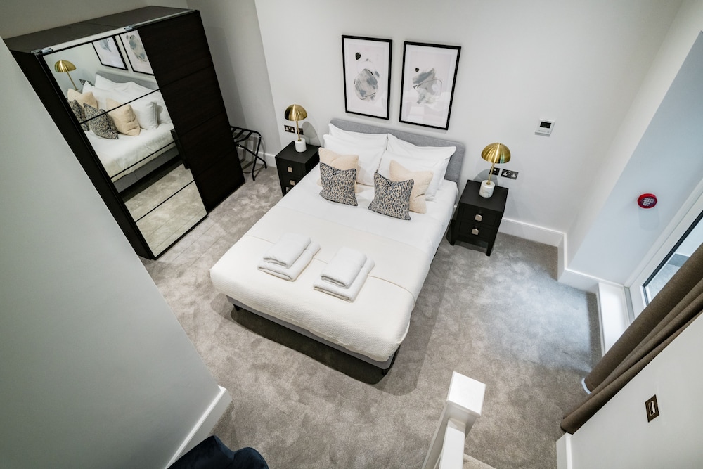 South Kensington Apartments