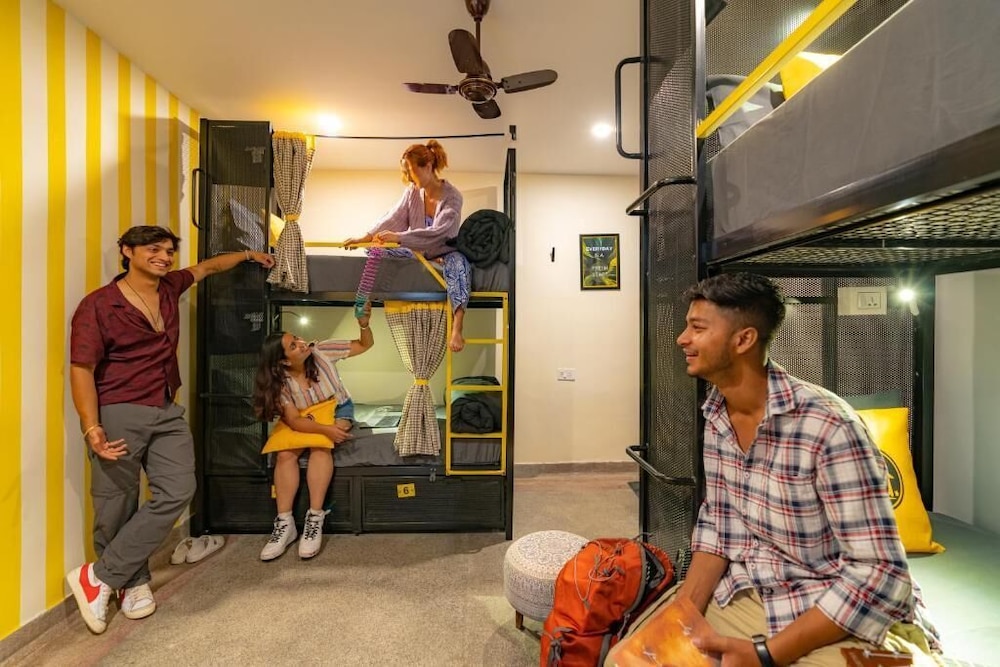 The Hosteller Mussoorie, Mall Road