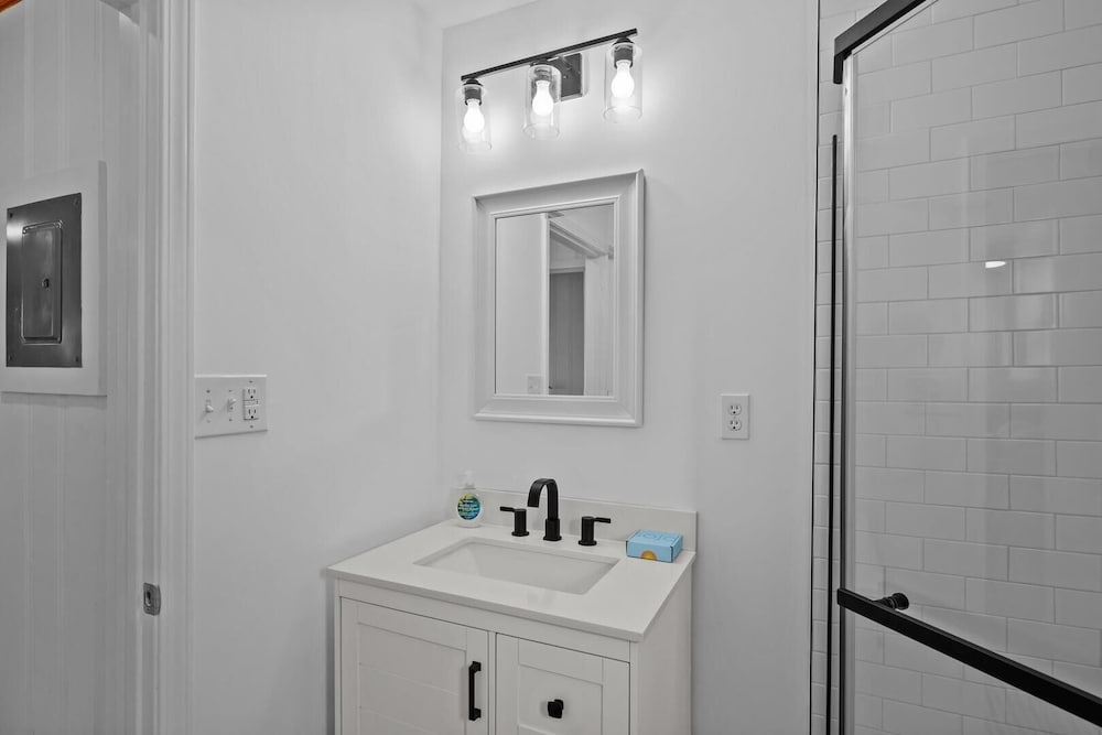 The Saltbox 2 Bedroom Home