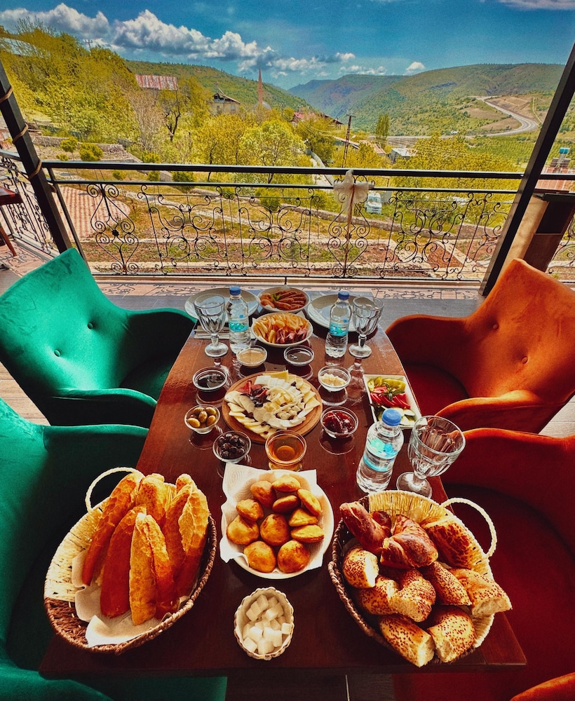 Kaşkaloğlu Hotel